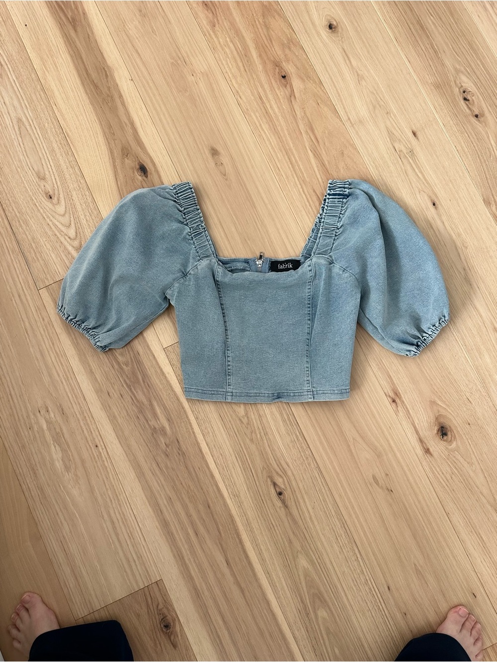 fab'rik Light Blue Puff-Sleeve Denim Crop Topwith back zipper